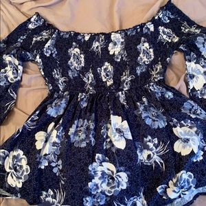 Hollister blue floral top